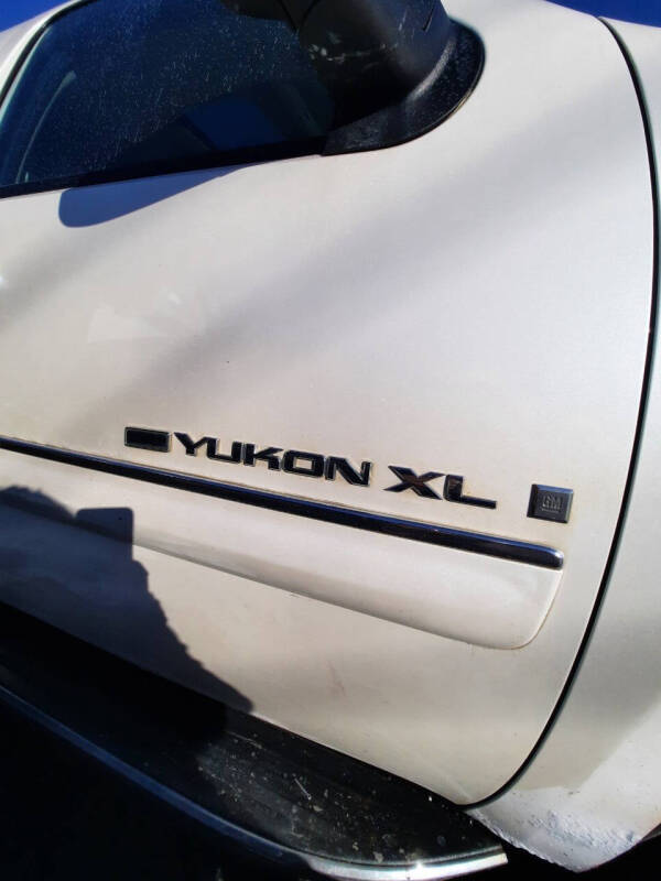 2008 GMC Yukon XL SLT