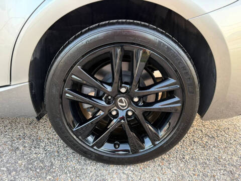 2020 Lexus IS 300