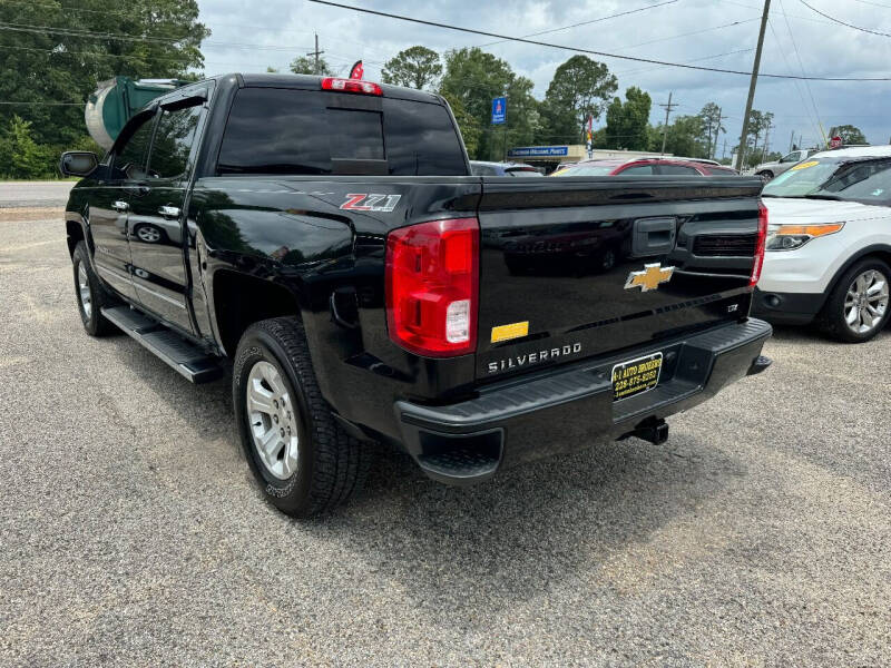 2017 Chevrolet Silverado 1500 LTZ photo 6