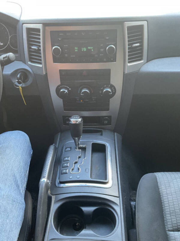 2009 Jeep Grand Cherokee Laredo