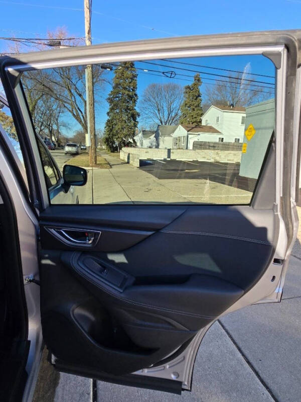 2023 Subaru Forester Premium