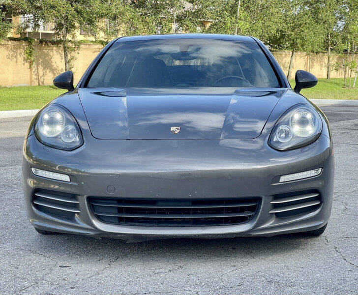 2014 Porsche Panamera  - $29,995