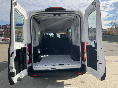 2022 Ford Transit 250