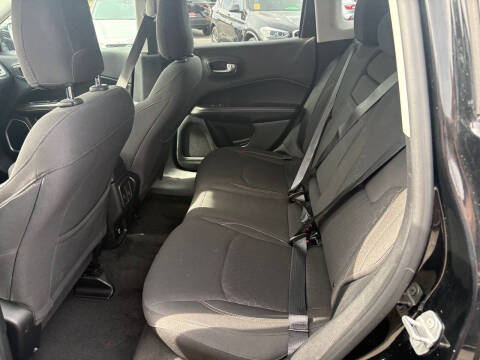 2018 Jeep Compass Sport