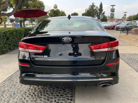 2020 Kia Optima LX