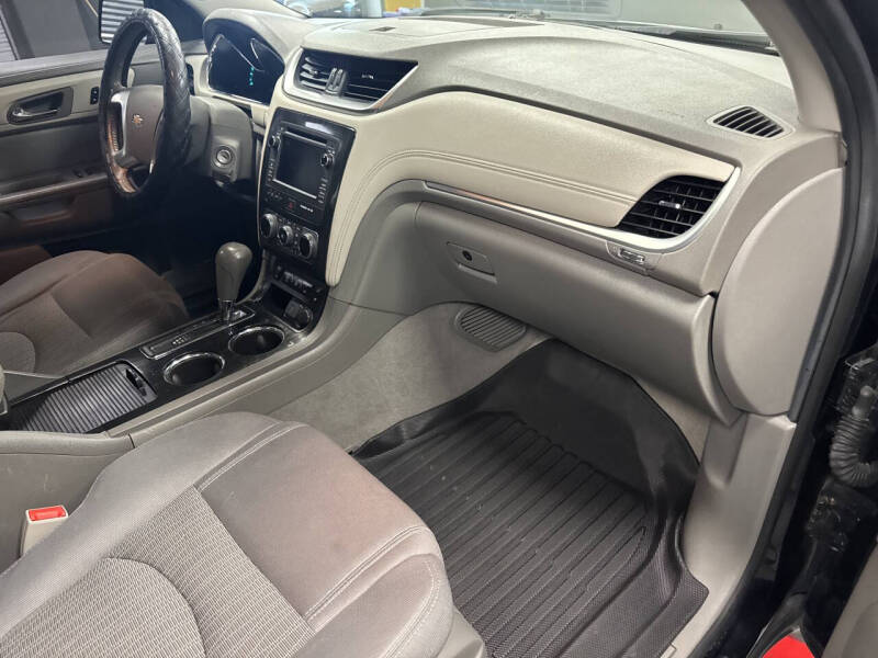 2016 Chevrolet Traverse LT