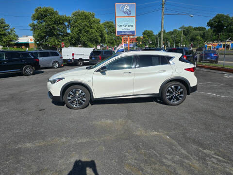 2018 Infiniti QX30 Essential