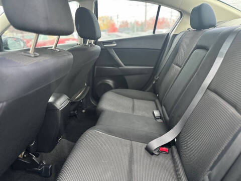 2012 Mazda MAZDA3 i Touring