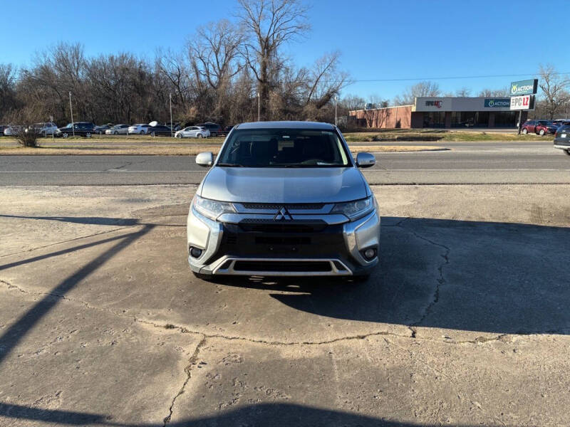 2019 Mitsubishi Outlander SE