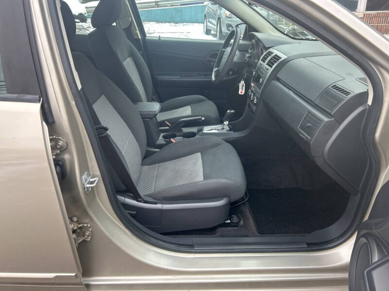 2009 Dodge Avenger SE