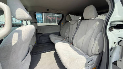 2011 Toyota Sienna