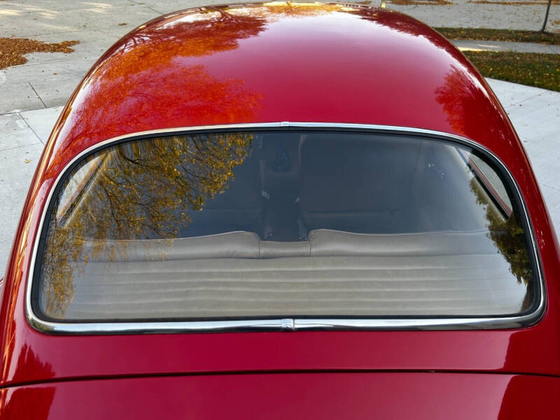 1949 Oldsmobile Futuramic 76