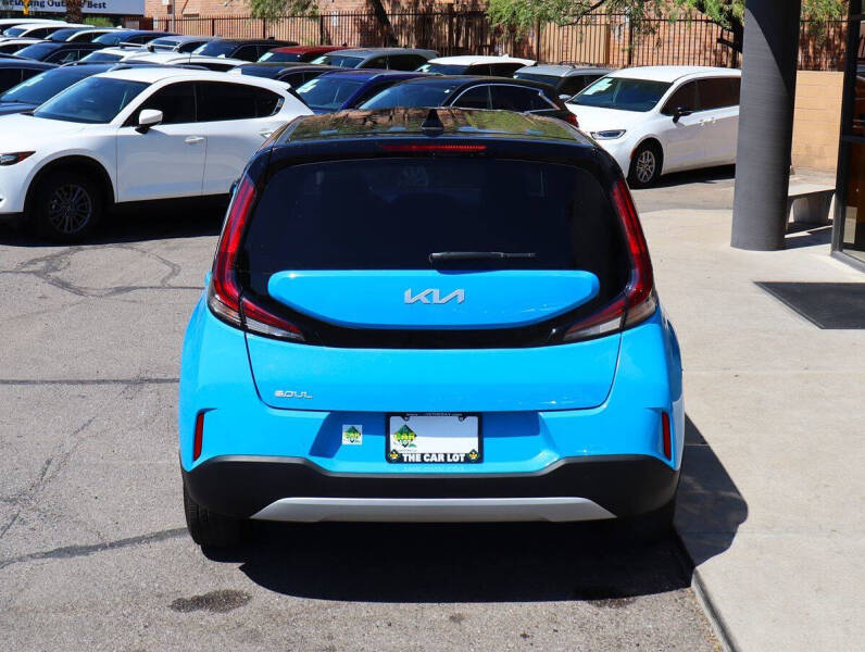 2023 Kia Soul S