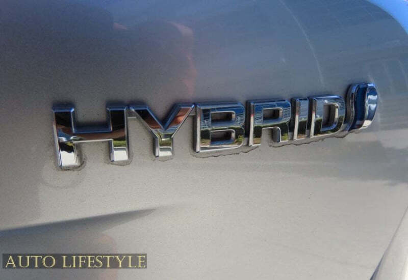 2018 Toyota Prius Three