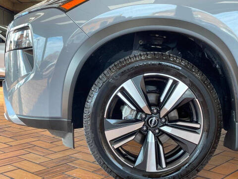 2024 Nissan Rogue SL