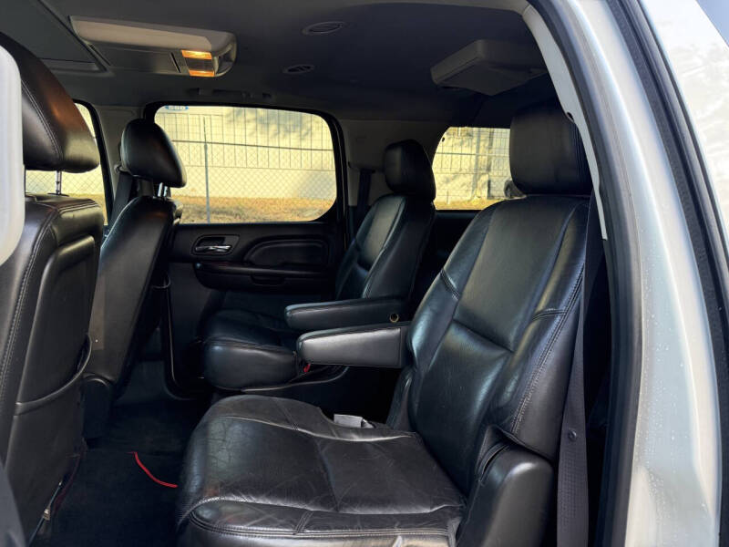 2013 Cadillac Escalade ESV Premium