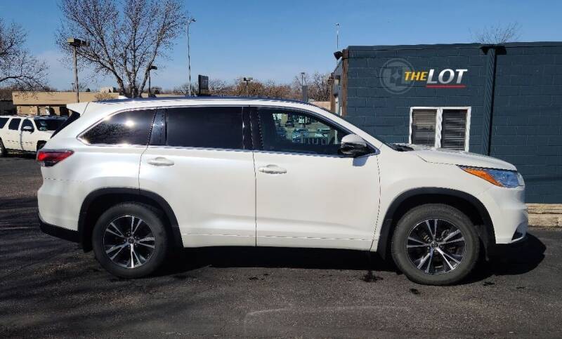 2016 Toyota Highlander for sale at THE LOT in Sioux Falls SD