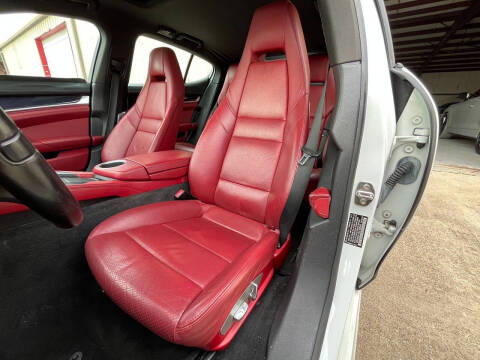 2014 Porsche Panamera 4