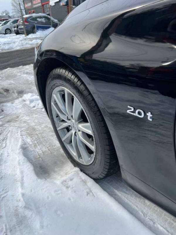 2017 Infiniti Q50 2.0T