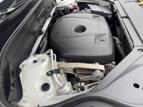 2019 Volvo XC90 T5 Momentum