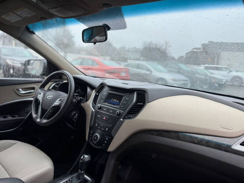 2017 Hyundai Santa Fe Sport 2.4L