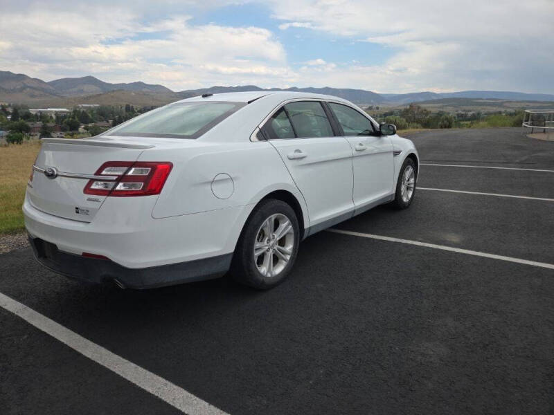2014 Ford Taurus SEL