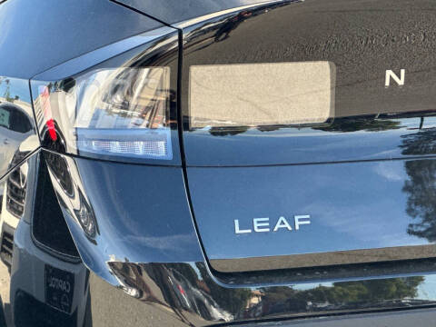 2026 Nissan LEAF Platinum+