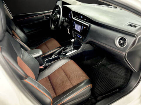 2018 Toyota Corolla SE