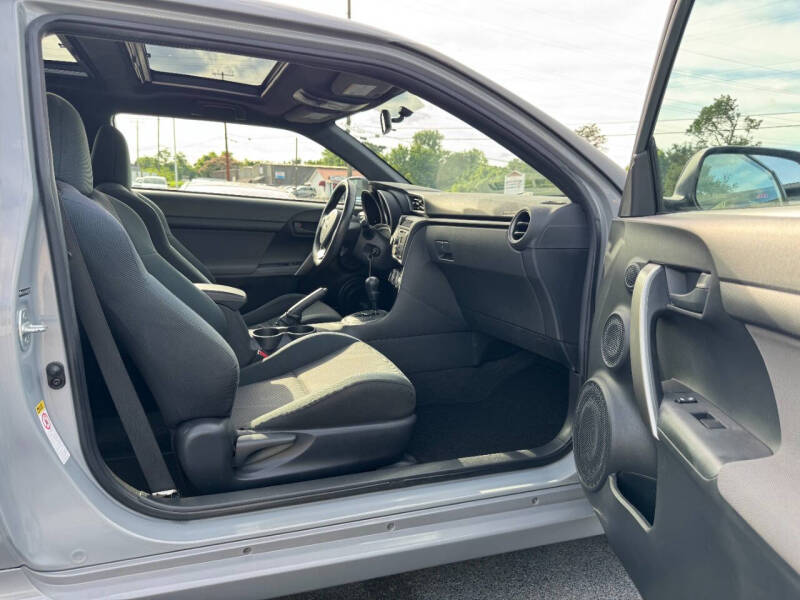 2012 Scion tC