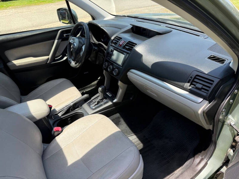 2015 Subaru Forester 2.5i Touring