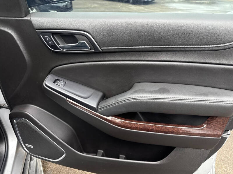 2017 GMC Yukon SLT