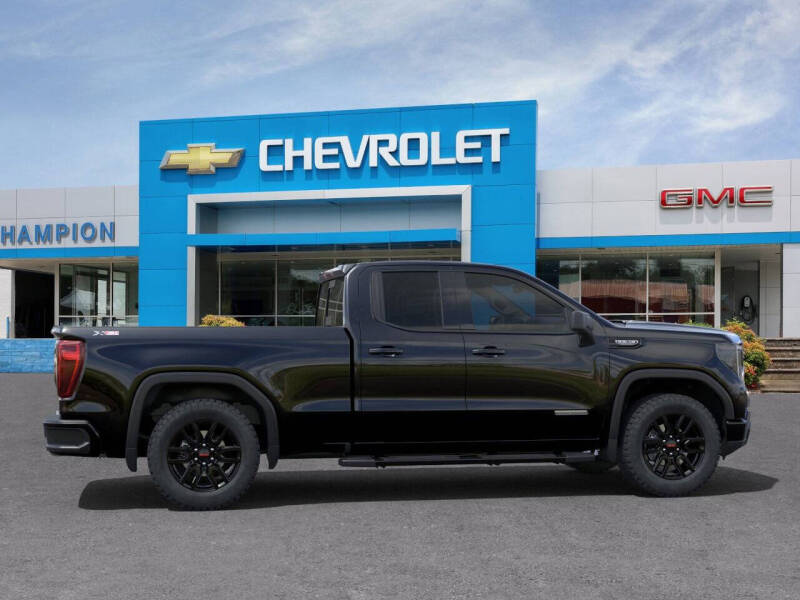 2025 GMC Sierra 1500 Elevation