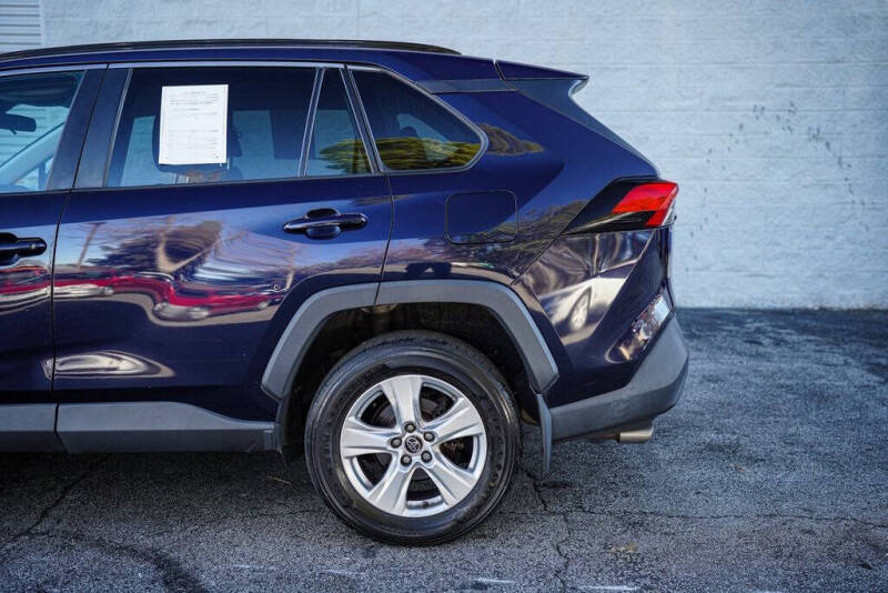 2020 Toyota RAV4 XLE