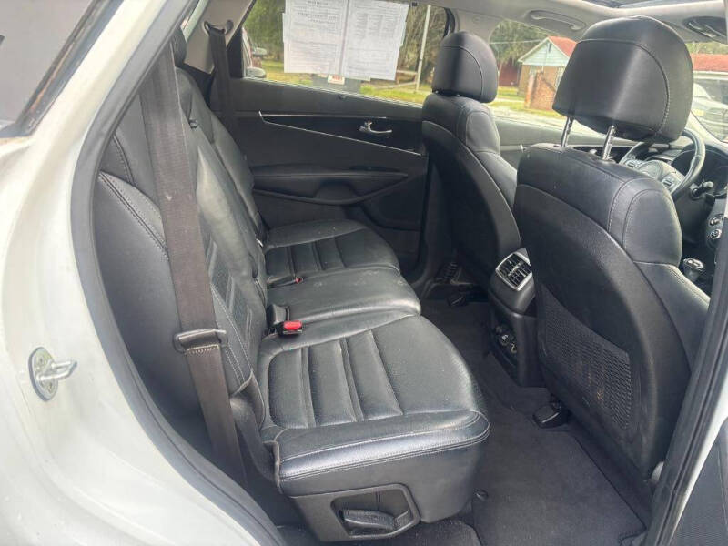 2017 Kia Sorento EX V6