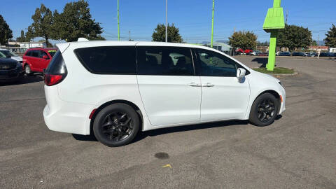 2018 Chrysler Pacifica Touring Plus