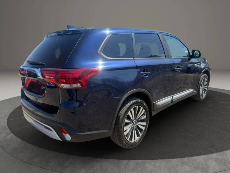 2020 Mitsubishi Outlander