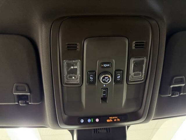 2025 GMC Yukon XL Elevation