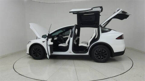 2022 Tesla Model X Plaid