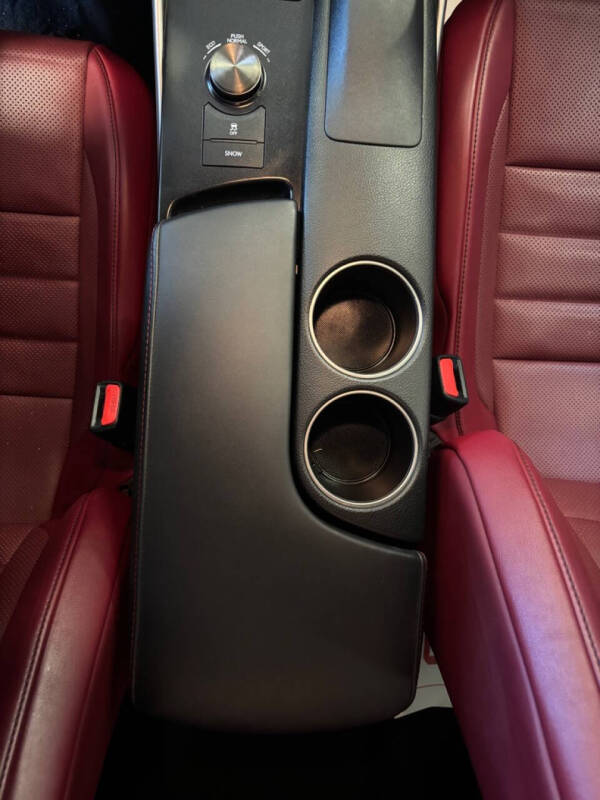 2016 Lexus IS 300