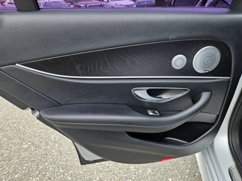 2019 Mercedes-Benz E-Class E 300