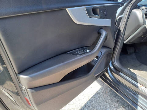 2017 Audi A4 2.0T quattro Premium Plus