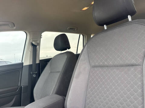 2019 Volkswagen Tiguan S 4Motion