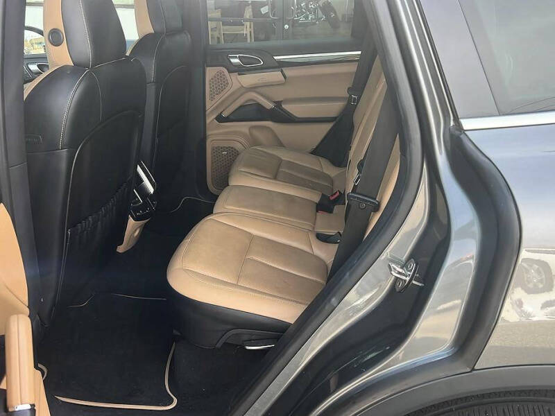 2014 Porsche Cayenne