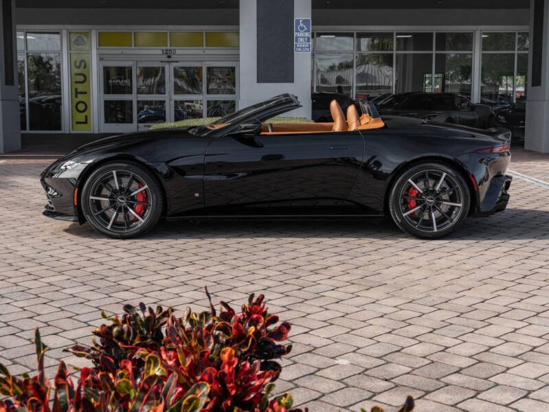 2021 Aston Martin Vantage