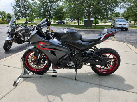 2017 Suzuki GSX-R1000