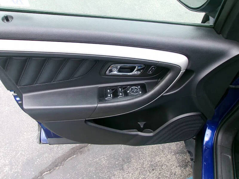 2014 Ford Taurus SEL