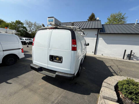 2020 Chevrolet Express 2500