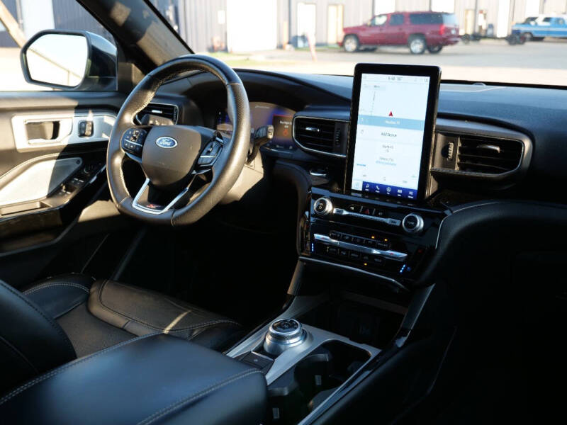 2022 Ford Explorer ST