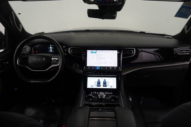 2022 Jeep Grand Wagoneer Obsidian