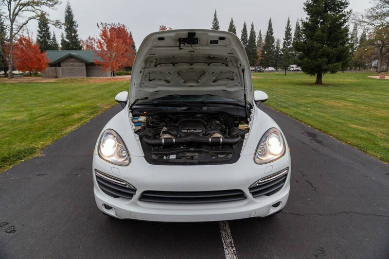 2013 Porsche Cayenne S